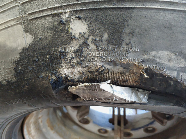 порез грузовой шины